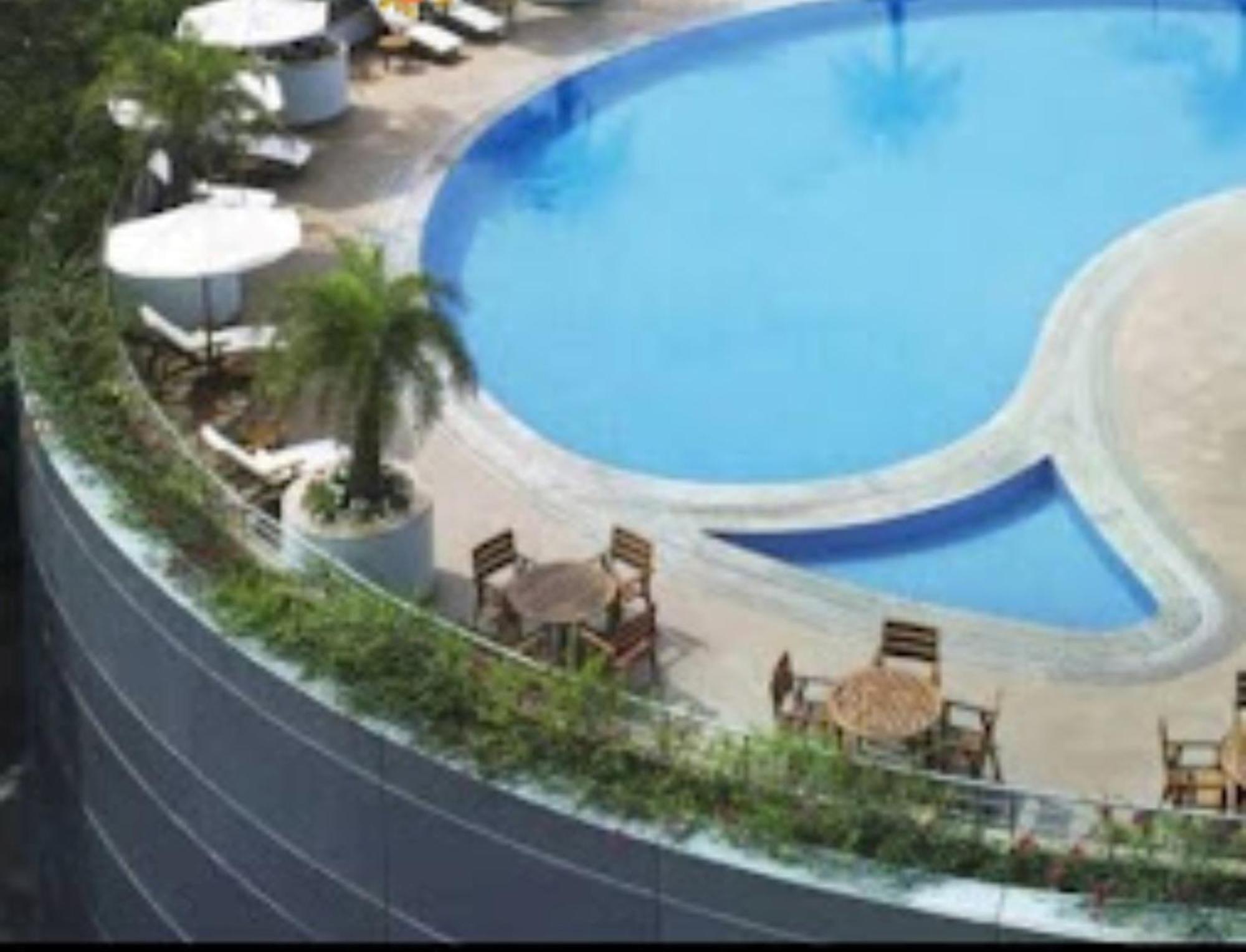 Hotel Goroomgo Grand Resort 2 Puri Near Sea Beach Puri