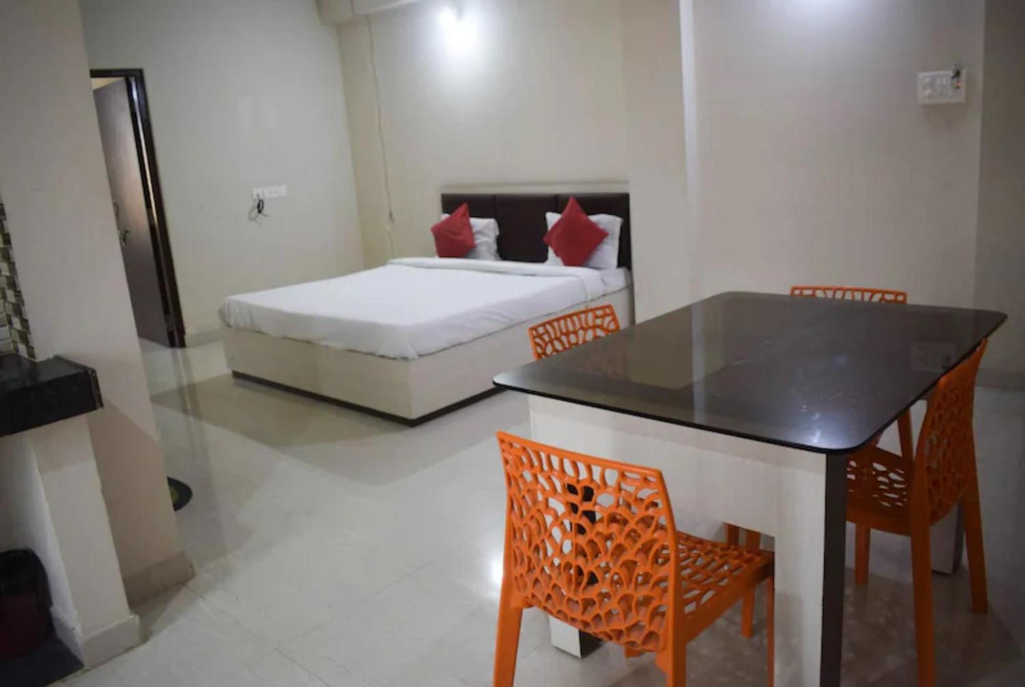 Goroomgo Grand Resort 2 Puri Near Sea Beach Hotel 4*