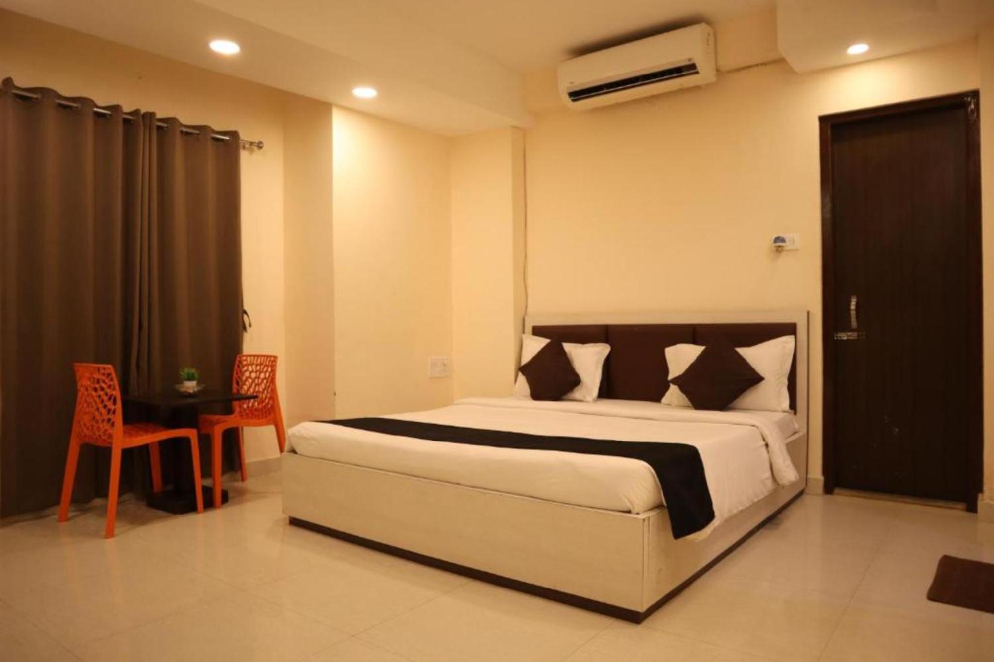 Goroomgo Grand Resort 2 Puri Near Sea Beach Hotel Puri